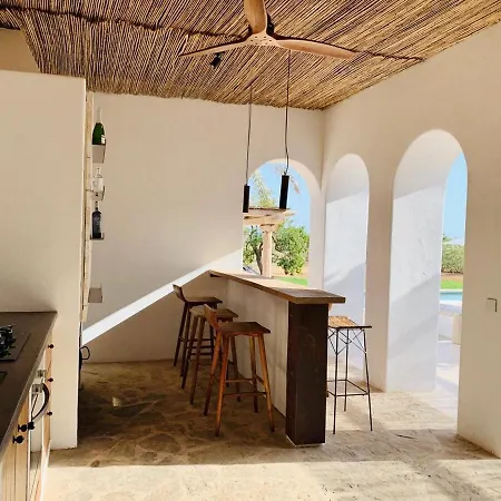 Superb Villa In Cabrils