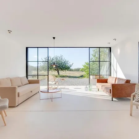 Superb Villa In Cabrils * Cabrils