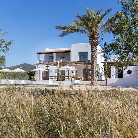Superb Villa In Cabrils *